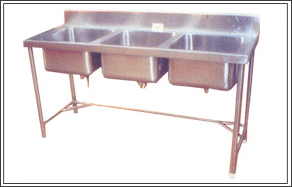 Manufacturers Exporters and Wholesale Suppliers of Chinese Cooking Range Ahmedabad Gujarat